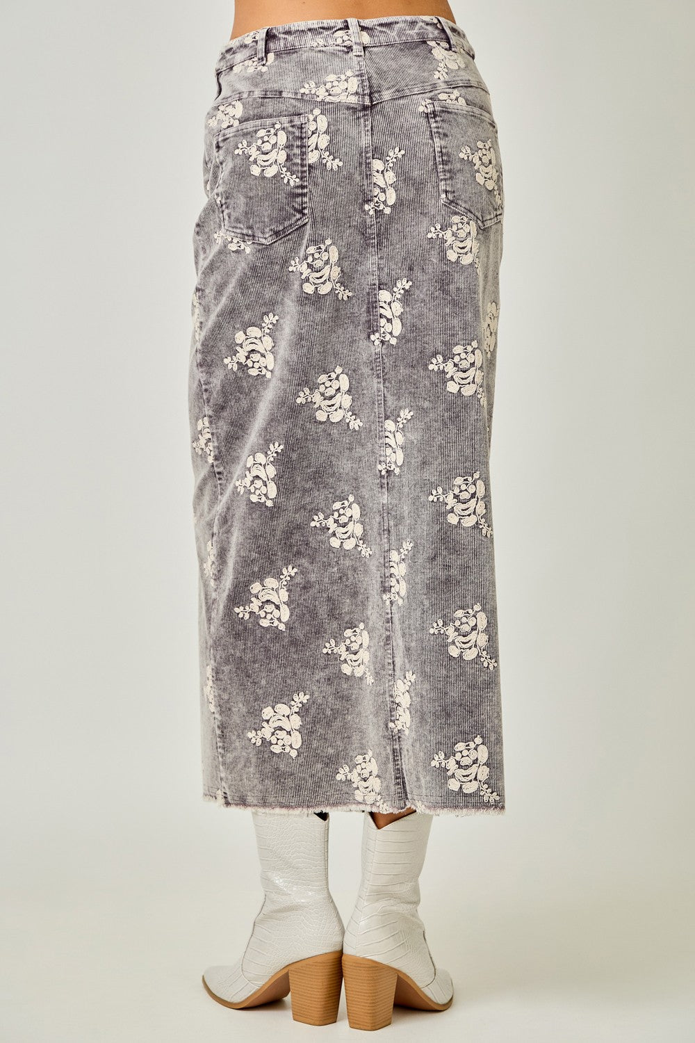 Embroidered Front Slit Corduroy Skirt in Charcoal