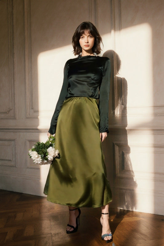 A Line Elastic Waist Skirt in Olive