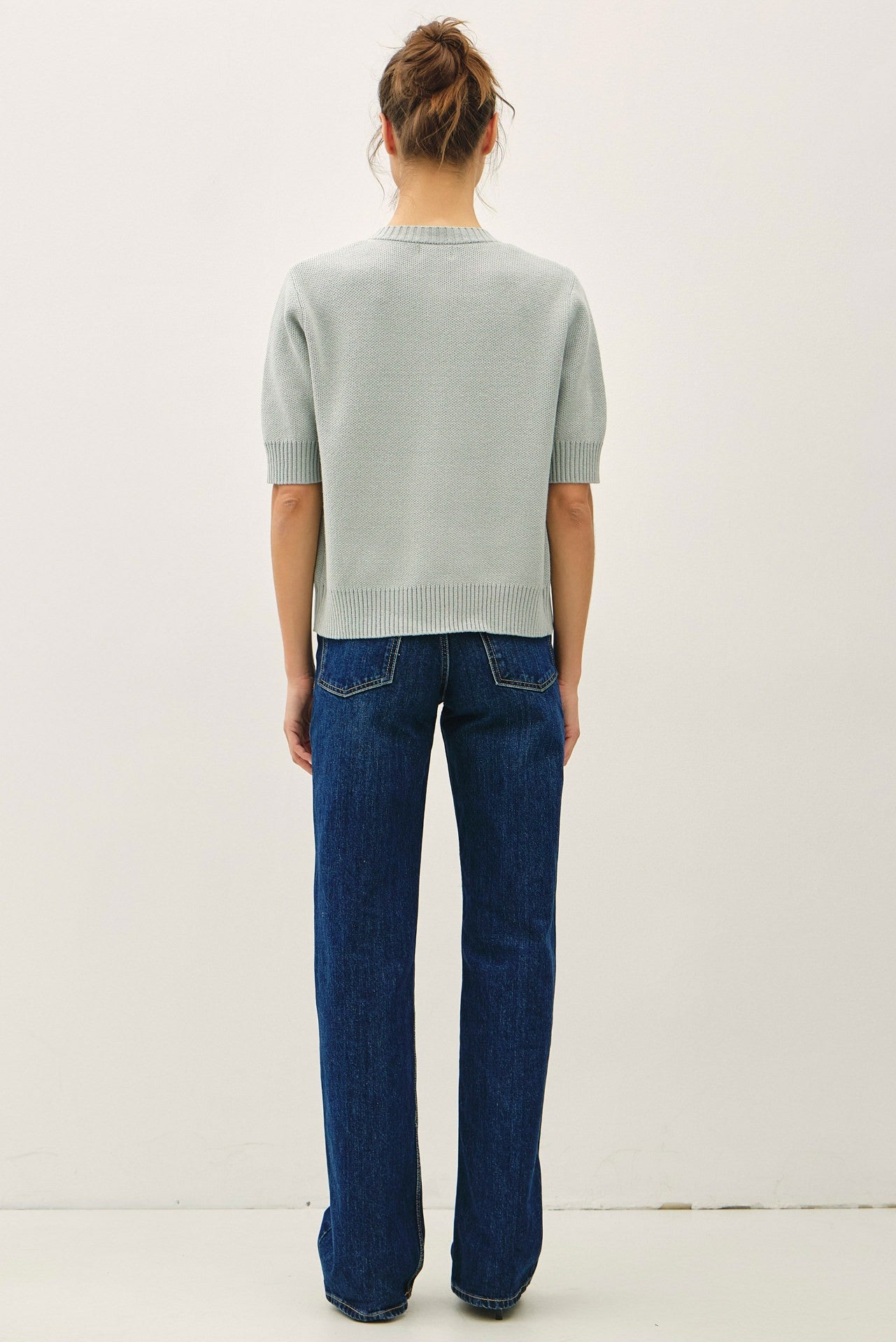 Daisy Embroidery Knit Cardigan