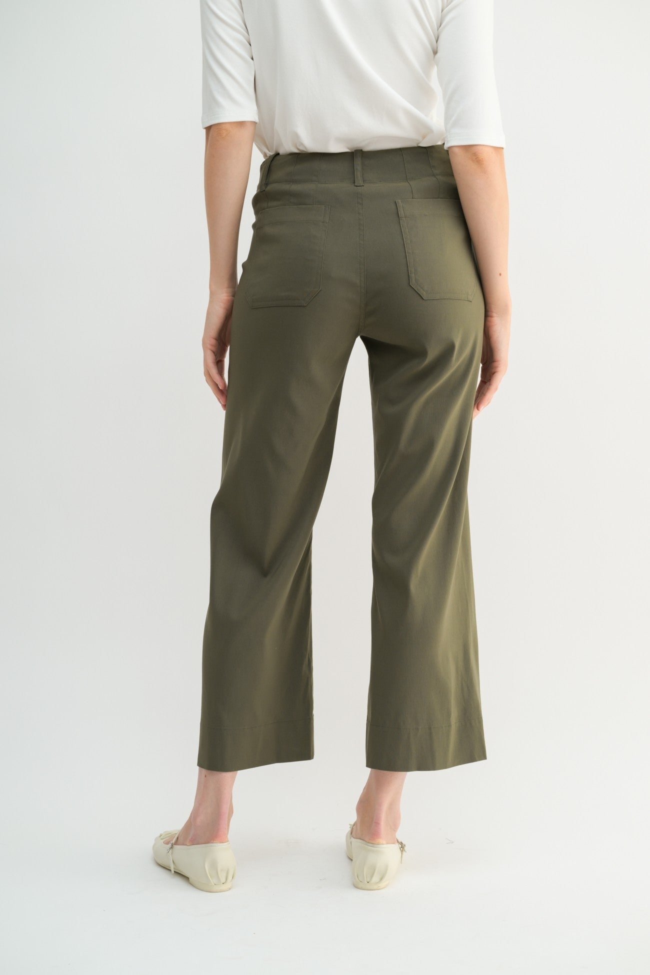 The Becca Pants in Dk. Olive