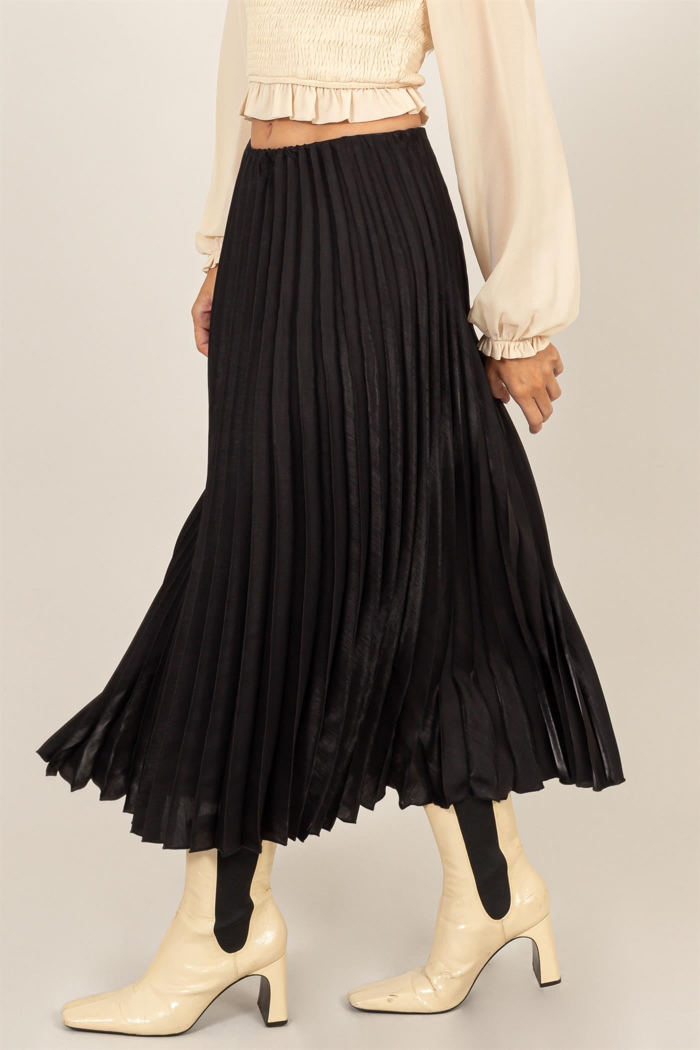 Shiny Pleated Midi Skirt in Black