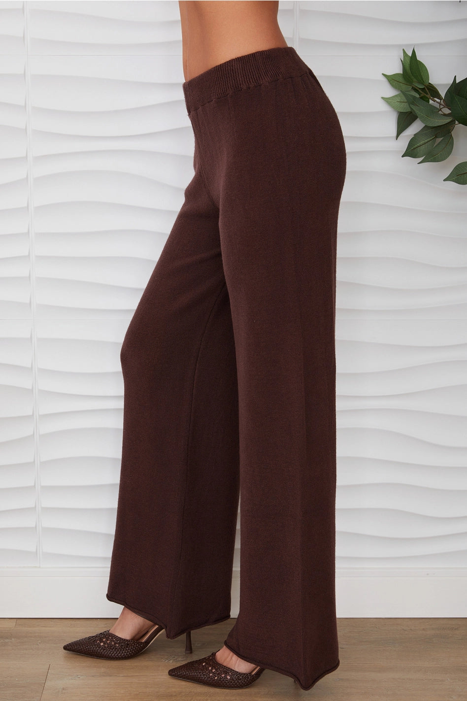 Italian Cozy Flared Pant in Chocolate