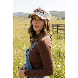 Mommin' Two Tone Mesh Snapback Hat