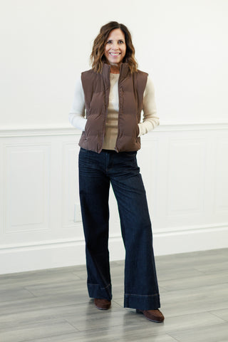 Cropped Puffer Vest with Zipper Pockets
