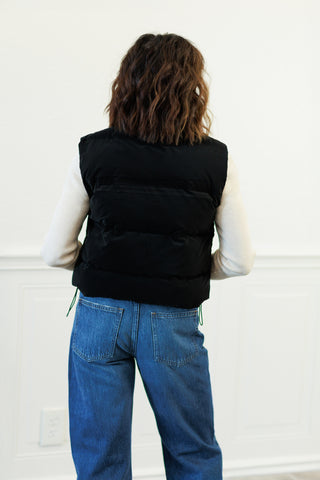 Cropped Puffer Vest with Zipper Pockets