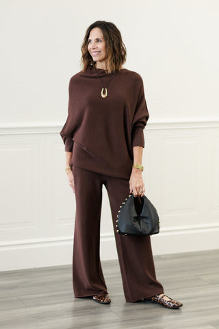 MILIO MILANO Italian Cozy Knit Flared Pants in Chocolate