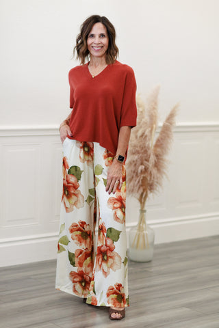 Italian V-Neck Light Sweater Knit Top in Paprika