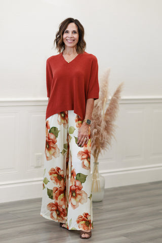 Italian V-Neck Light Sweater Knit Top in Paprika