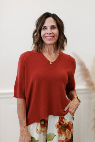 Italian V-Neck Light Sweater Knit Top in Paprika