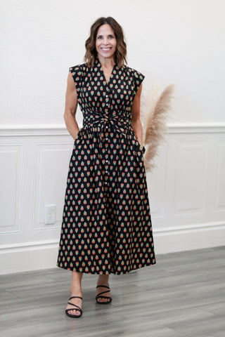 Geo Print Sleeveless Midi Dress in Black