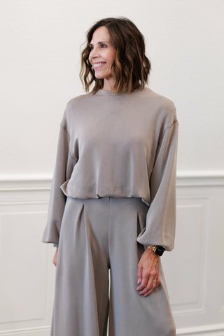 Cropped Balloon Sleeve Crewneck Lounge Top in Ash