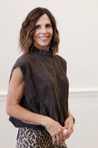 Faux Suede Zipper Front Vest Jacket in Espresso