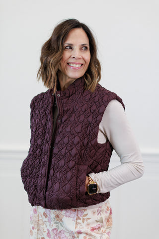 Textured Diamond Quilted Nylon Vest in Cherry Lacquer