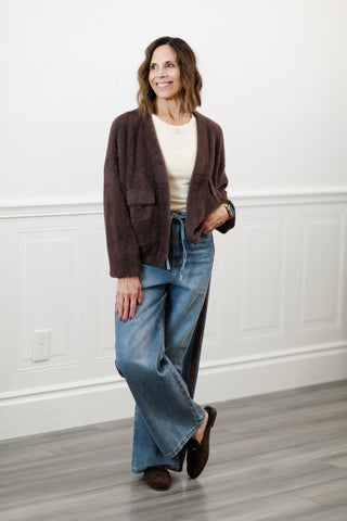 Jana Short Cardigan with Pockets in Chocolate