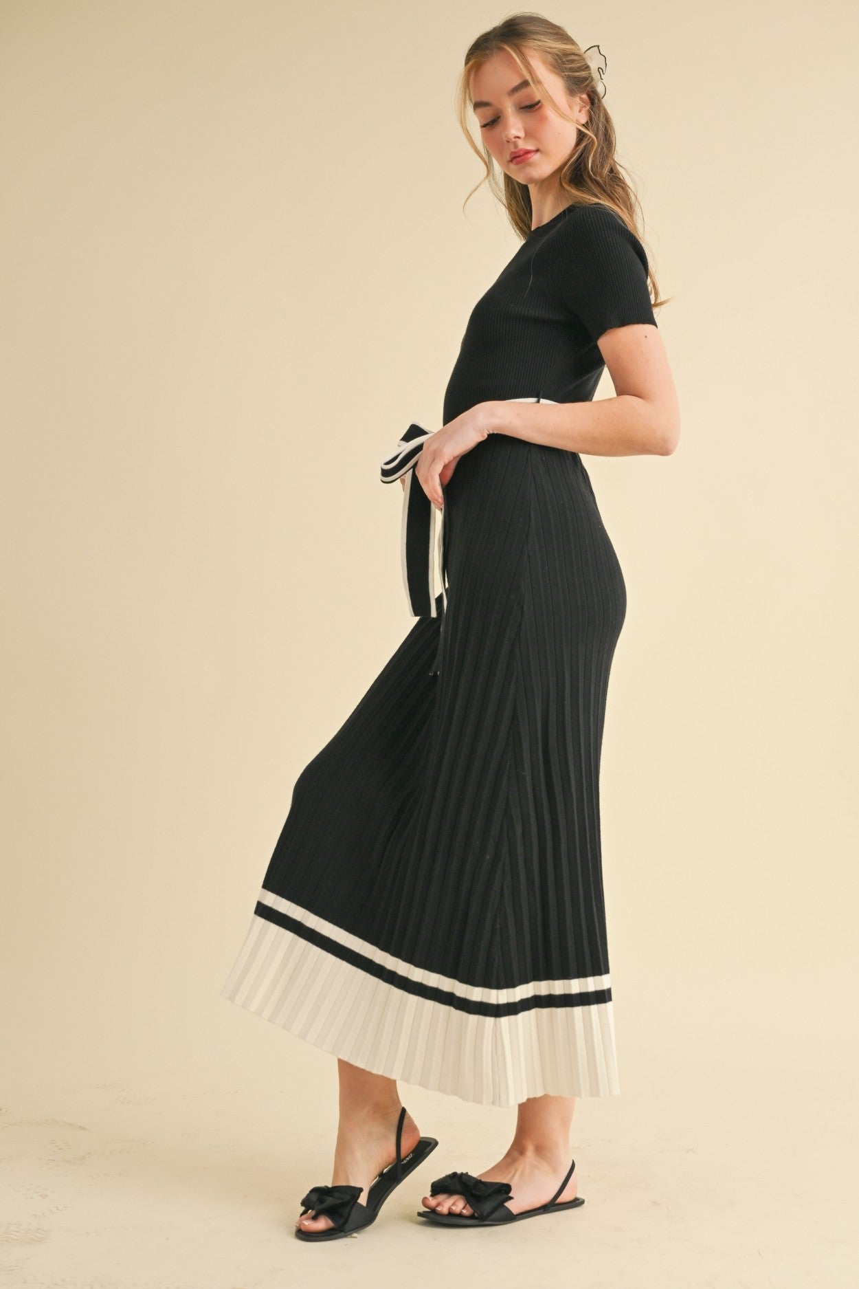 The Ellen Dress in Black