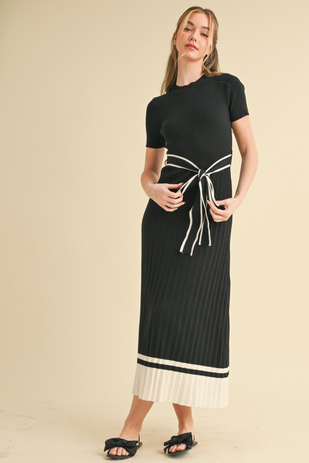 The Ellen Dress in Black