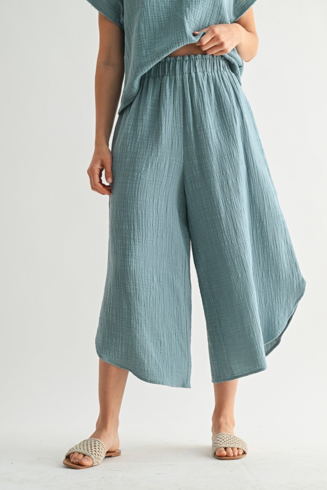 Gauze Curved Hem Pants