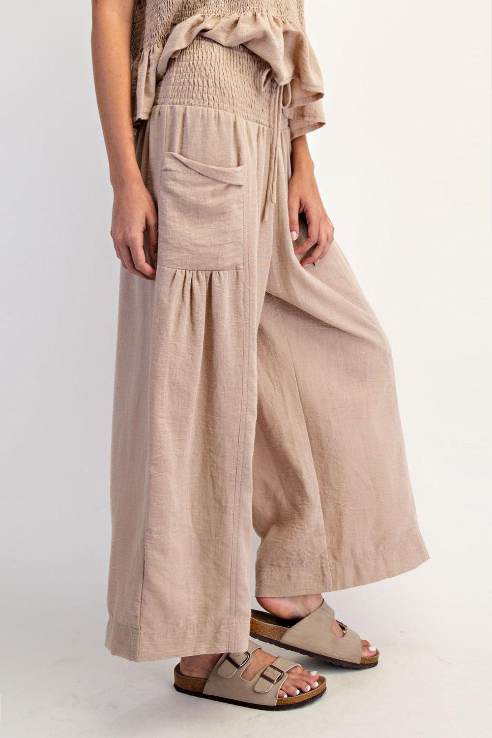 Baggy Wide Leg Cropped Pants in Taupe