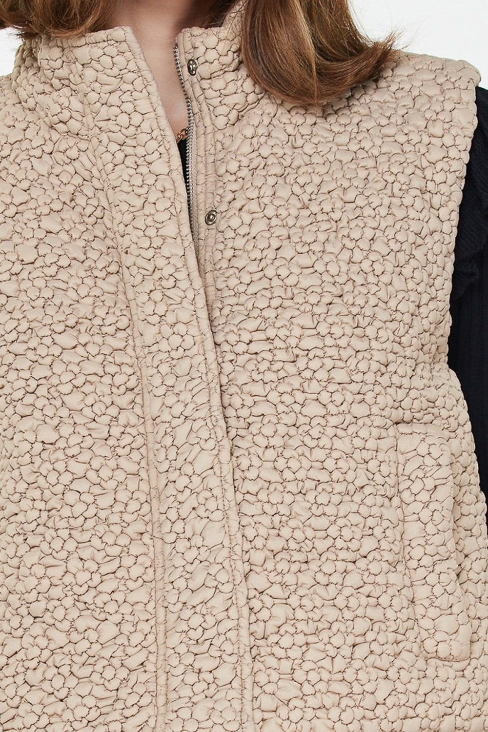 Cropped Quilting Vest in Taupe