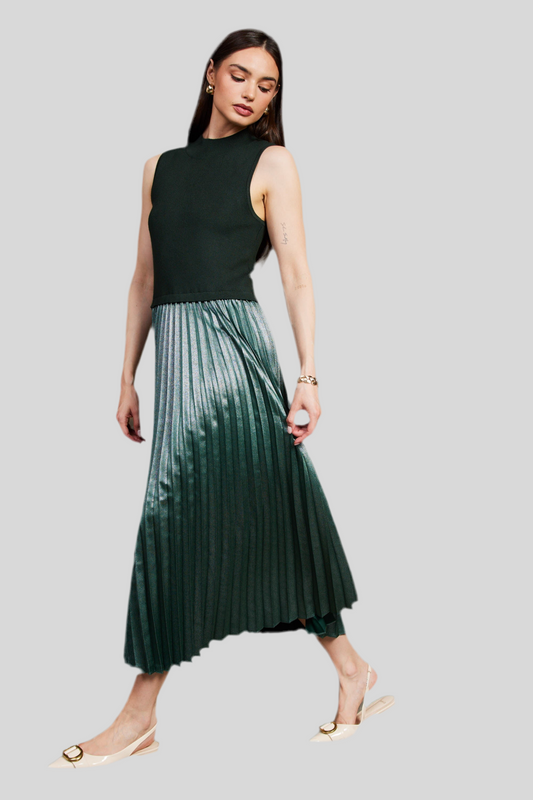 Pleated Contrast Dress in Hunter Green