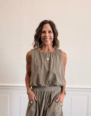 Cotton Poplin Sleeveless Bubble Top in Mocha