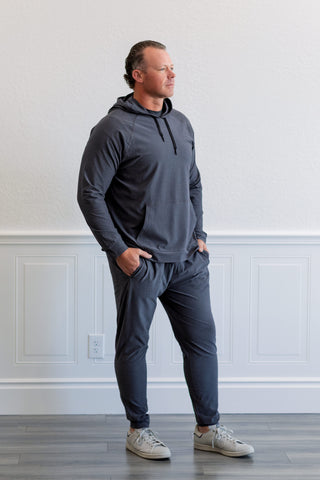 Atmosphere Midweight Hoodie in Asphalt
