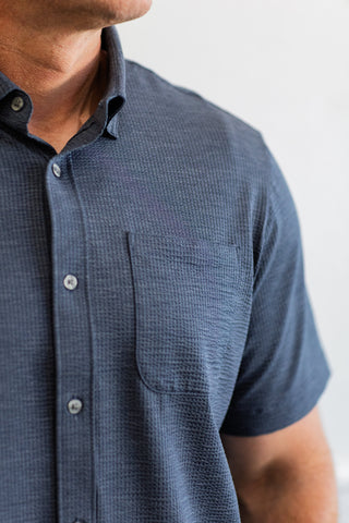 Commuter® Seersucker Button Down in Navy Chambray