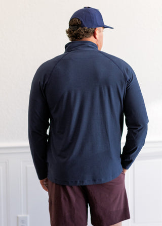 Atmosphere Midweight 1/4 Zip in Navy