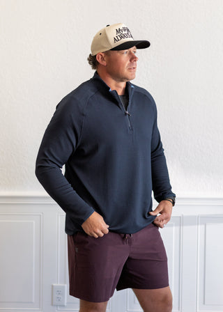 Atmosphere Midweight 1/4 Zip in Navy