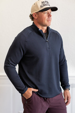 Atmosphere Midweight 1/4 Zip in Navy