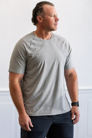 Reign Short Sleeve in Light Grey Heather