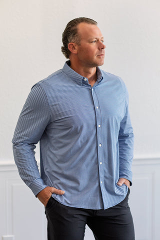 Commuter® Shirt - Classic in Navy Gingham