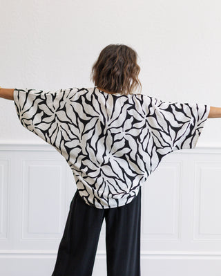 Tropical Kimono Tie Top in Black & White