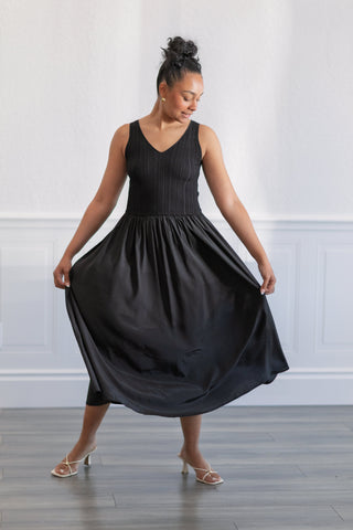 Ribbed Knit Sleeveless Midi Dress