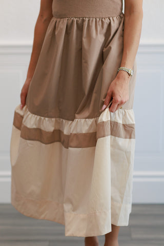 Contrast Trim Midi Dress in Tan