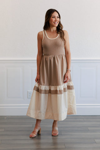 Contrast Trim Midi Dress in Tan