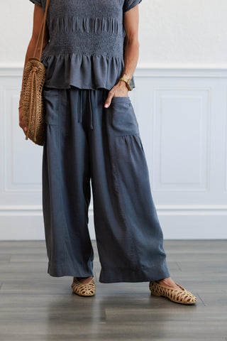 Baggy Wide Leg Cropped Pants in Deep Blue