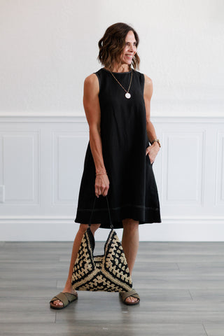 Linen Pleated Back A-Line Dress in Black