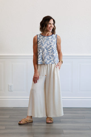 Soft Linen Smocked Tie Capri Pants
