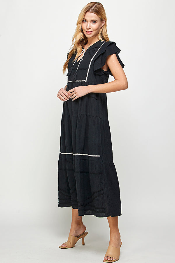 Embroidered Trim Detail Dress in Black