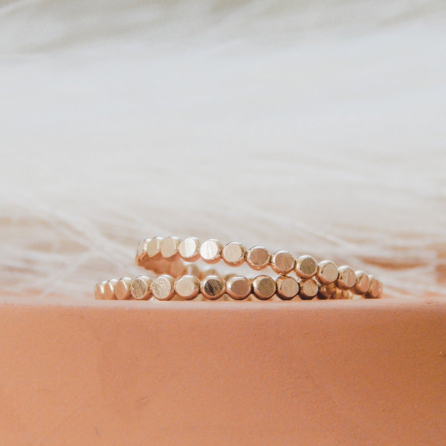 Pebble Stacking Ring in Gold