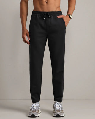 DreamState Jogger in Pure Black