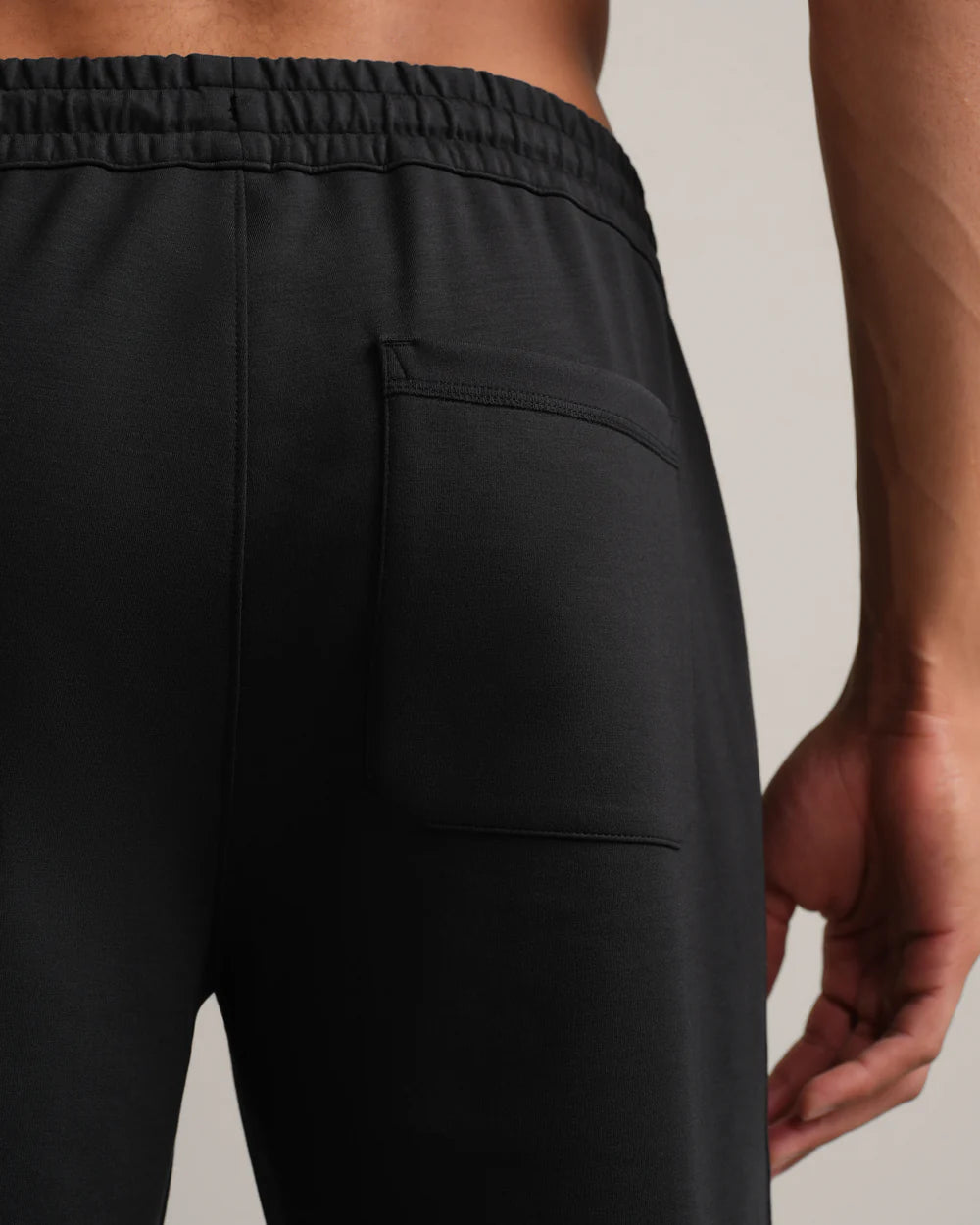 DreamState Jogger in Black