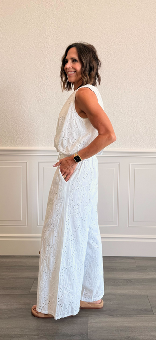 Elastic Waistband Wide Leg Eyelet Pants in White