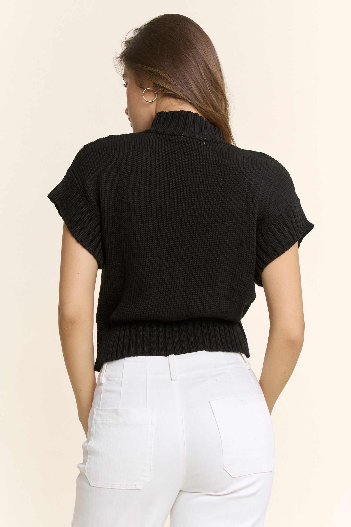 Pumpkin Sweater in Black
