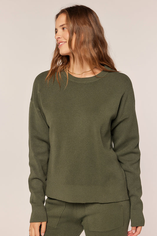 Soft Crew Neck Sweater in Dk. Green