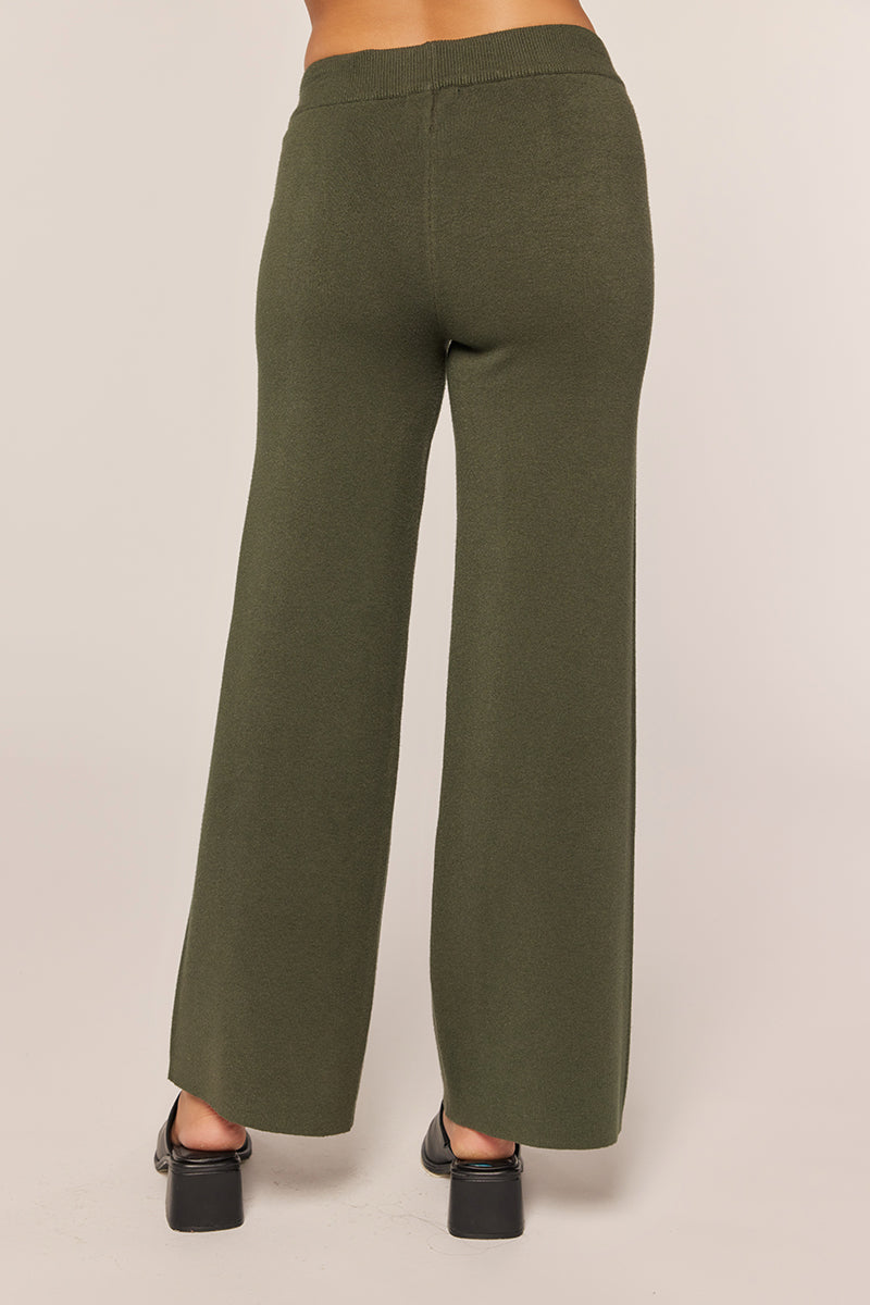 Soft Front Pocket Sweater Pants in Dk. Green