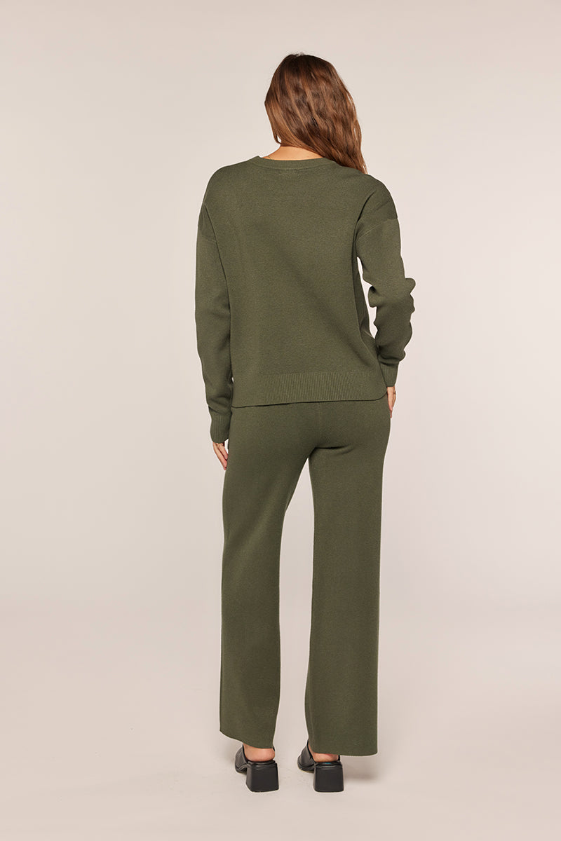 Soft Front Pocket Sweater Pants in Dk. Green