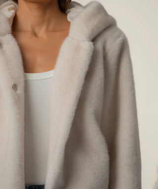 Kut from the Kloth Saskia Hooded Faux Fur Jacket in Ivory