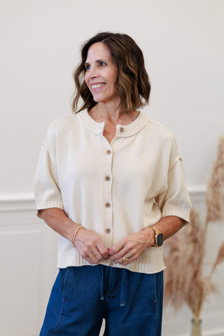 Short Sleeve Button Front Knit Cardigan in Cream